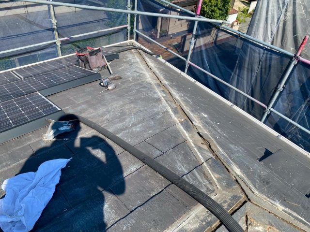 加古川市で撤去された棟板金と下地